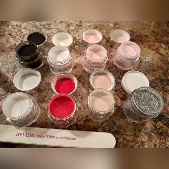 Revel Nail Kit - Picture 3 of 4